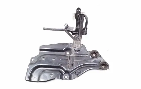 Nissan Qashqai Battery bracket 