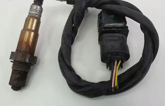 Mercedes-Benz C W203 Lambda probe sensor 0045423618