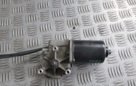 Mercedes-Benz C W203 Wiper motor A2038200342