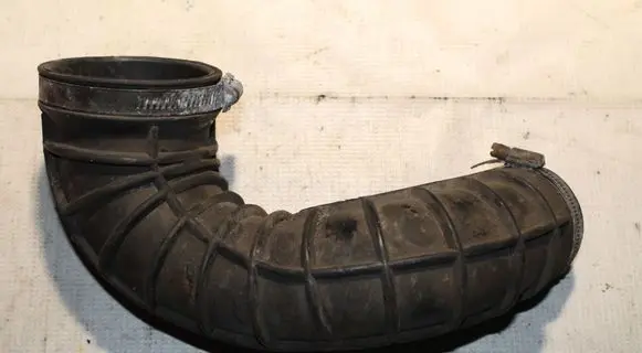 Volvo XC90 Clutch pipe/line 08634143