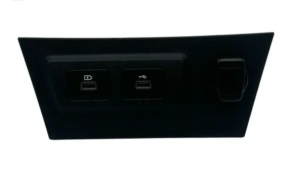 Dacia Duster II Other dashboard part 682640040R
