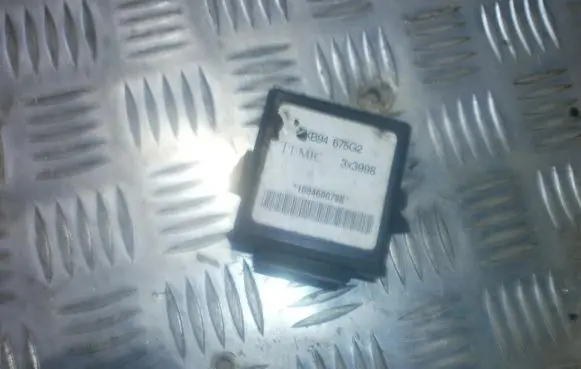 Mazda 323 F Immobilizer control unit/module KB94675G2