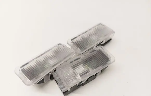Opel Astra L Front door interior light 