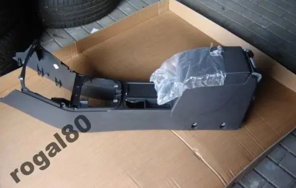 Volkswagen Tiguan Other center console (tunnel) element
