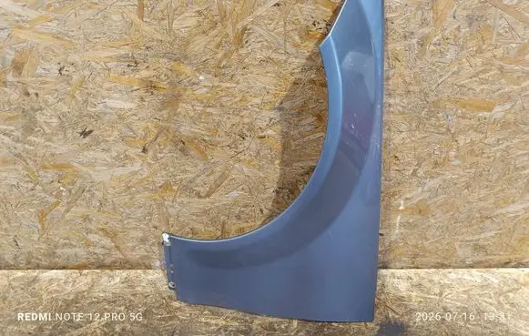 Mercedes-Benz C W204 Fender A204881090