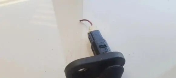Toyota Avensis T250 Front door sensor coupe 