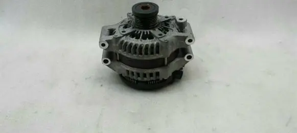 BMW Z4 E89 Generator/alternator 7552815