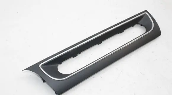 Jaguar I-Pace Dashboard glove box trim J9D3045E67A