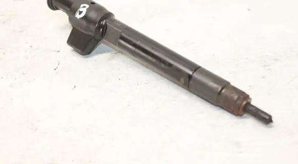 Fuel injector