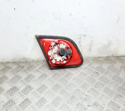 Volkswagen PASSAT B6 Rear/tail lights 32CP 1K6945259 3C5945094D