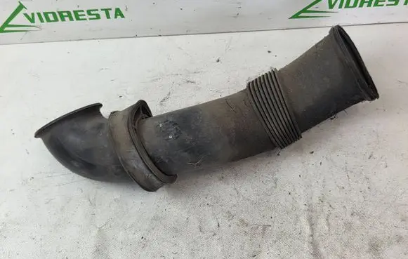 Audi Q7 4L Air intake duct part 7L6129752B 7L6129609C