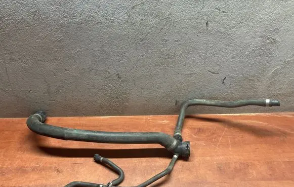 BMW X4 F26 Engine coolant pipe/hose 8514434 19906610