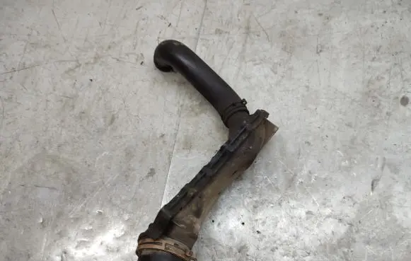 Volkswagen Golf IV Intercooler hose/pipe 012894
