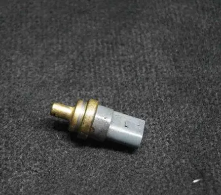Skoda Yeti (5L) Oil temperature sensor 06A919501A
