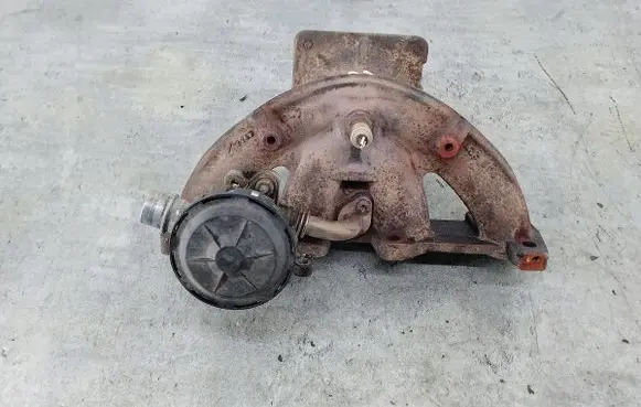 Peugeot 206 Exhaust manifold 