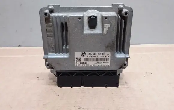 Volkswagen Golf Plus Engine control unit/module 03G906021QK 0281014055