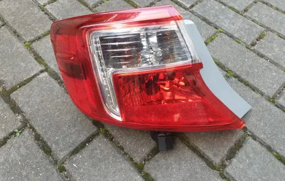 Toyota Camry Rear/tail lights 8156