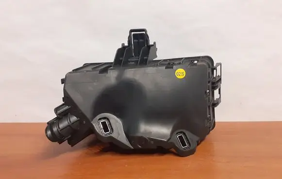 Audi A3 8Y Fuse box cover 5WA907361A 8272