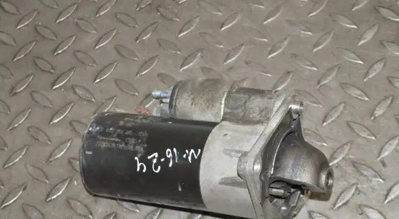 Alfa Romeo Giulietta Starter motor 51810308