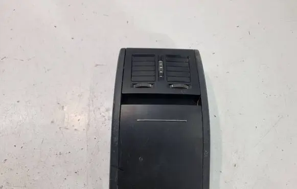 Skoda Octavia Mk2 (1Z) Rear air vent grill 1Z0857289A 0020111363521