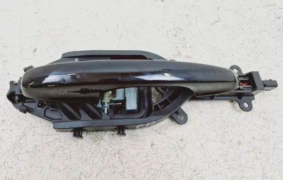 Ford Escape IV Front door exterior handle LJ6BS219A64 LJ6BS219A64BF LJ6BS224A36
