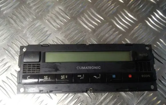 Volkswagen Golf IV Climate control unit 9341706004