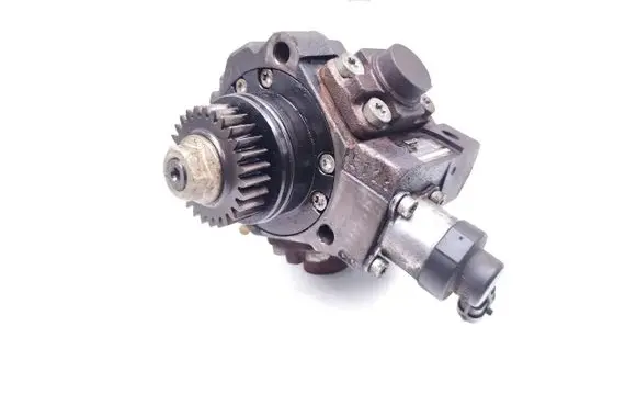 Renault Koleos I Fuel injection high pressure pump 8200690744 0445010223