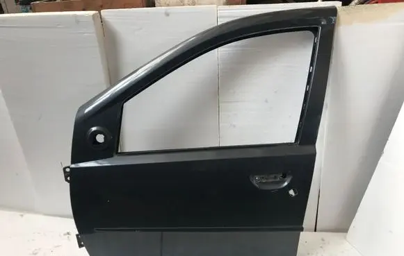 Fiat Punto (188) Front door