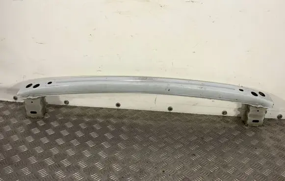 Honda CR-V Rear bumper support beam 