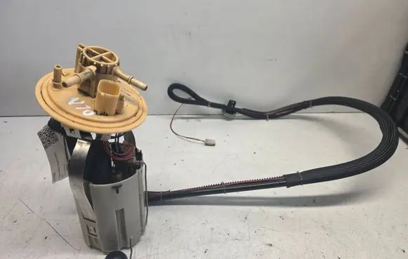 Volvo V70 In-tank fuel pump 30648569