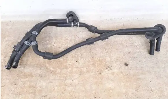 Audi Q7 4M Engine coolant pipe/hose 4M1819350