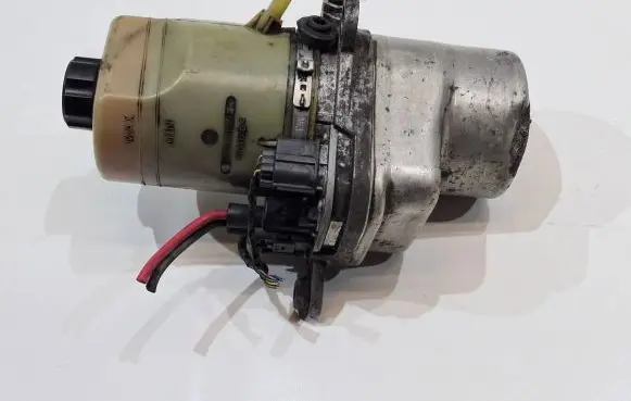 Ford Focus Electric power steering pump 
