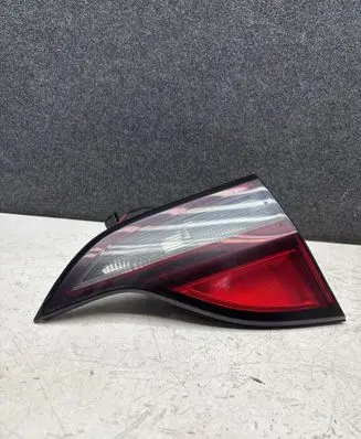 Opel Zafira C Tailgate rear/tail lights 13288832