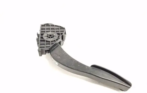 Ford S-MAX Accelerator throttle pedal E1520102000 697988C