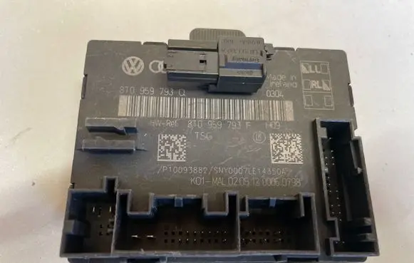 Audi A4 S4 B8 8K Door control unit/module 8T0959793Q 8T0959793F