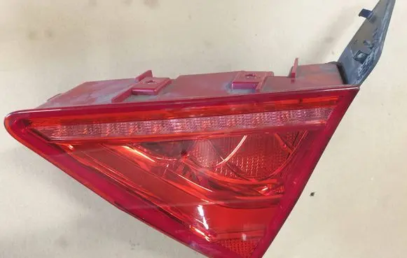 Audi A7 S7 4G Tailgate rear/tail lights 4G8945094E