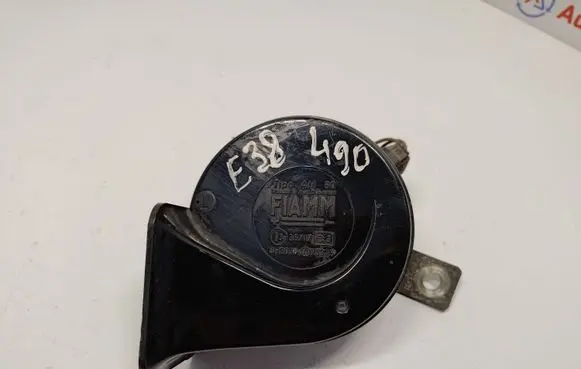 BMW 7 E38 Horn signal 61337163976 61338361309