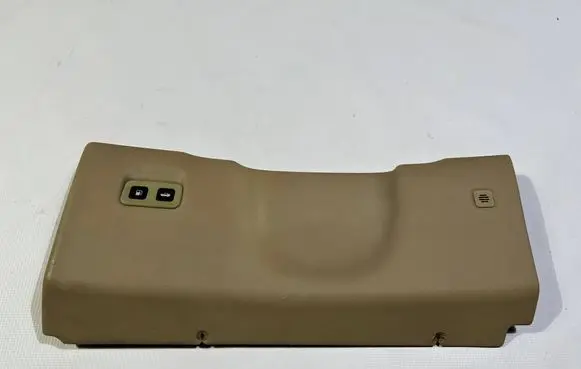Dashboard lower bottom trim panel