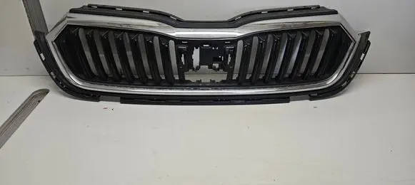 Skoda Octavia Mk4 Front bumper upper radiator grill 5E3853655