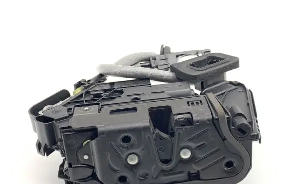 Volkswagen Caddy Front door lock 5TB837016B