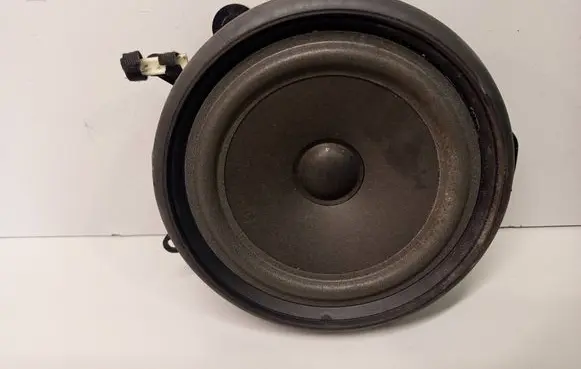 Audi A4 S4 B7 8E 8H Rear door speaker 8E0035411