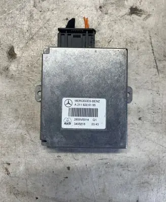 Mercedes-Benz E W211 Phone control unit/module A2118206185 2855V0014 3405818