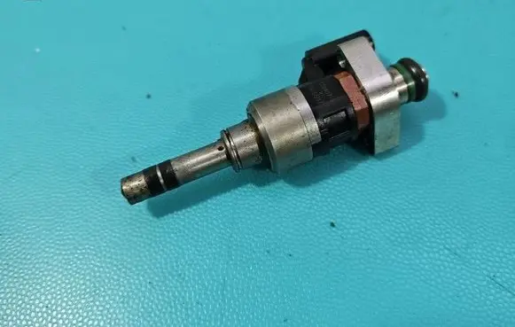 Opel Astra K Fuel injector 1508071 IMPRK1540861