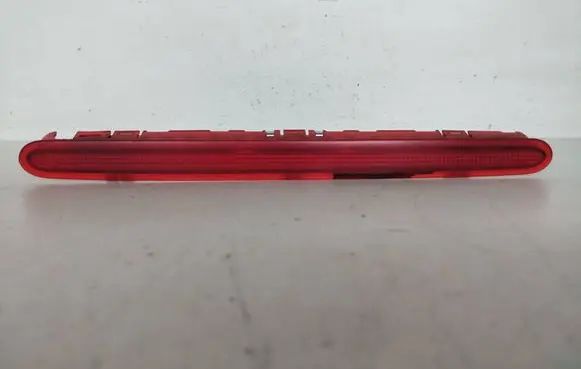 Volkswagen Touran I Third/center stoplight 1T0945097A