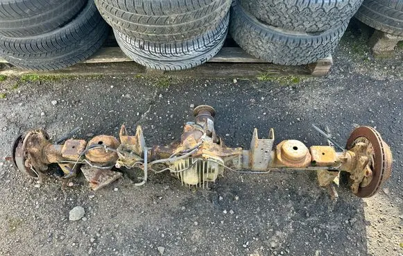Opel Frontera A Rear axle beam with reductor 