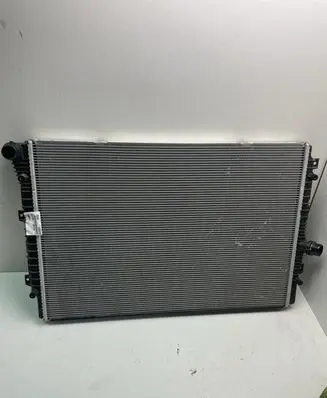Volkswagen Jetta VI Radiator set 5C0121251L