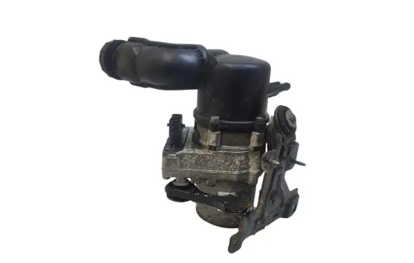 Peugeot 508 Power steering pump 9676154180 105224D2 116696A