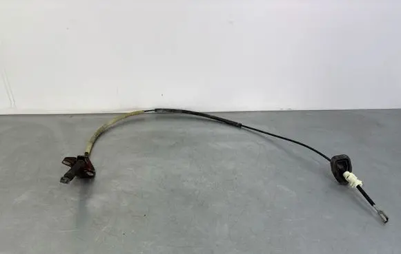 Gear shift cable linkage