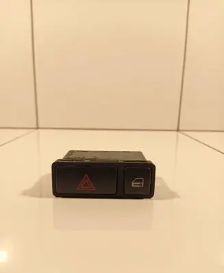 BMW 3 E46 Hazard light switch 8368920