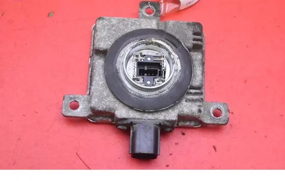 Honda Civic IX Voltage converter/converter module W3T22371